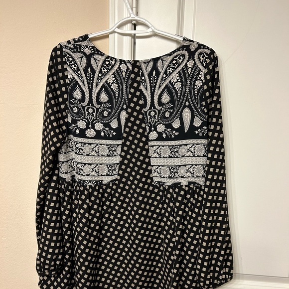 Alter’d State Tunic Medium M - Picture 2 of 3